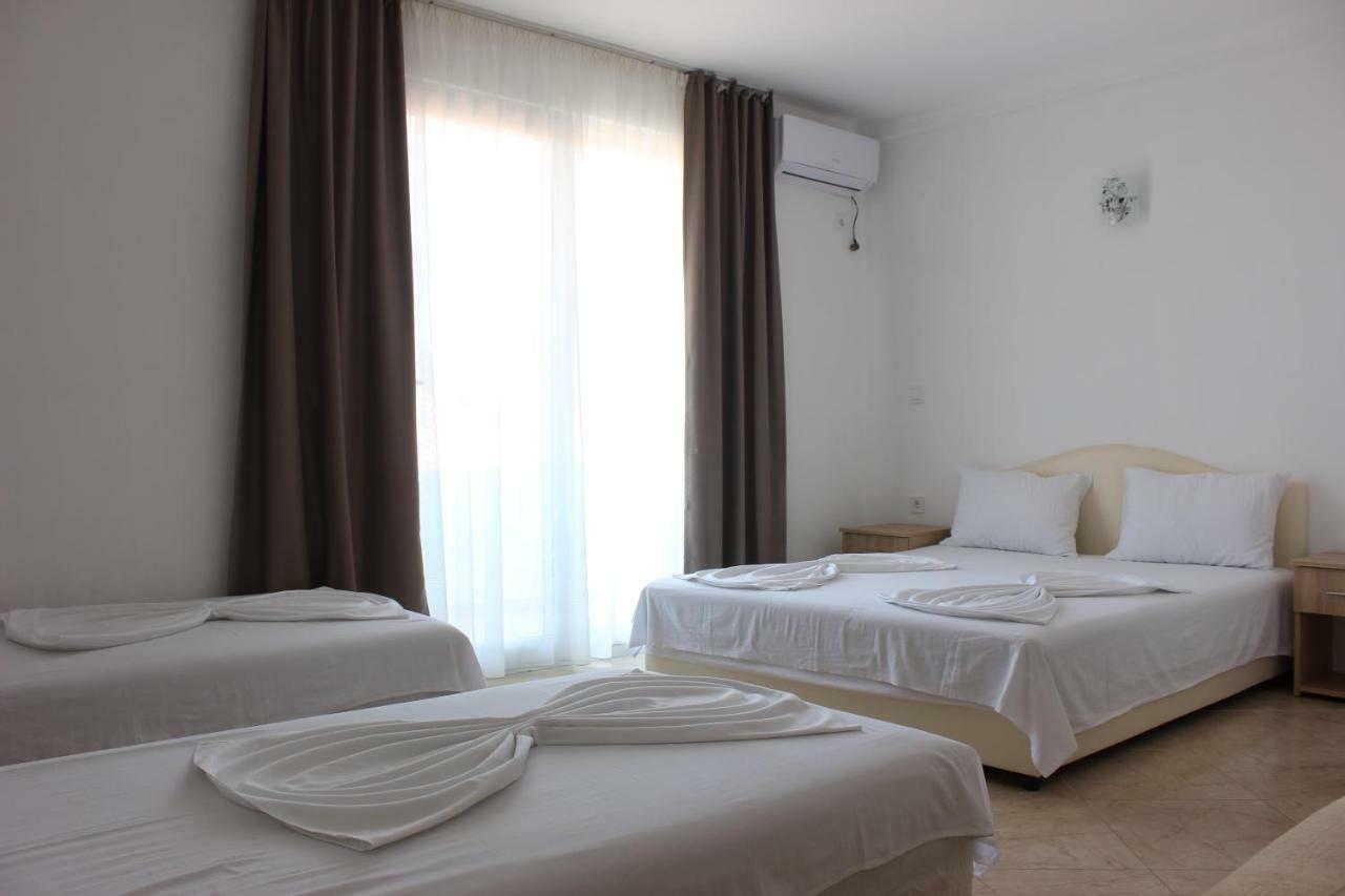 Presheva Rooms Ulcinj Bagian luar foto